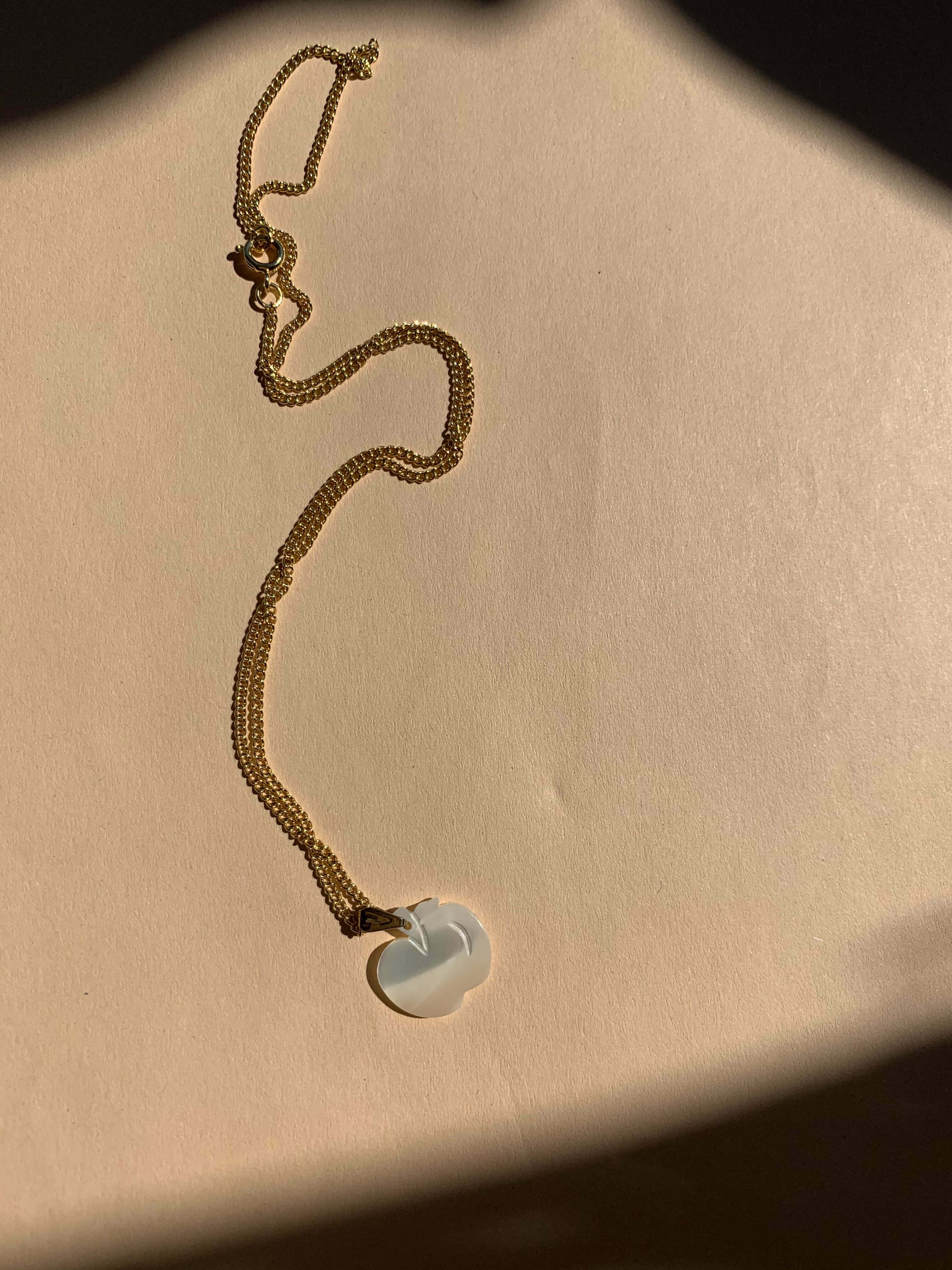 "Petite Pomme" Vintage Necklace