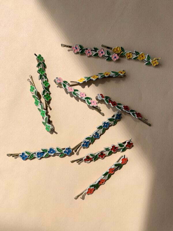 Vintage "Petites Fleurs" Hair Barrettes Set