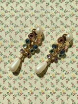 "Cascades" Vintage Clip On Earrings