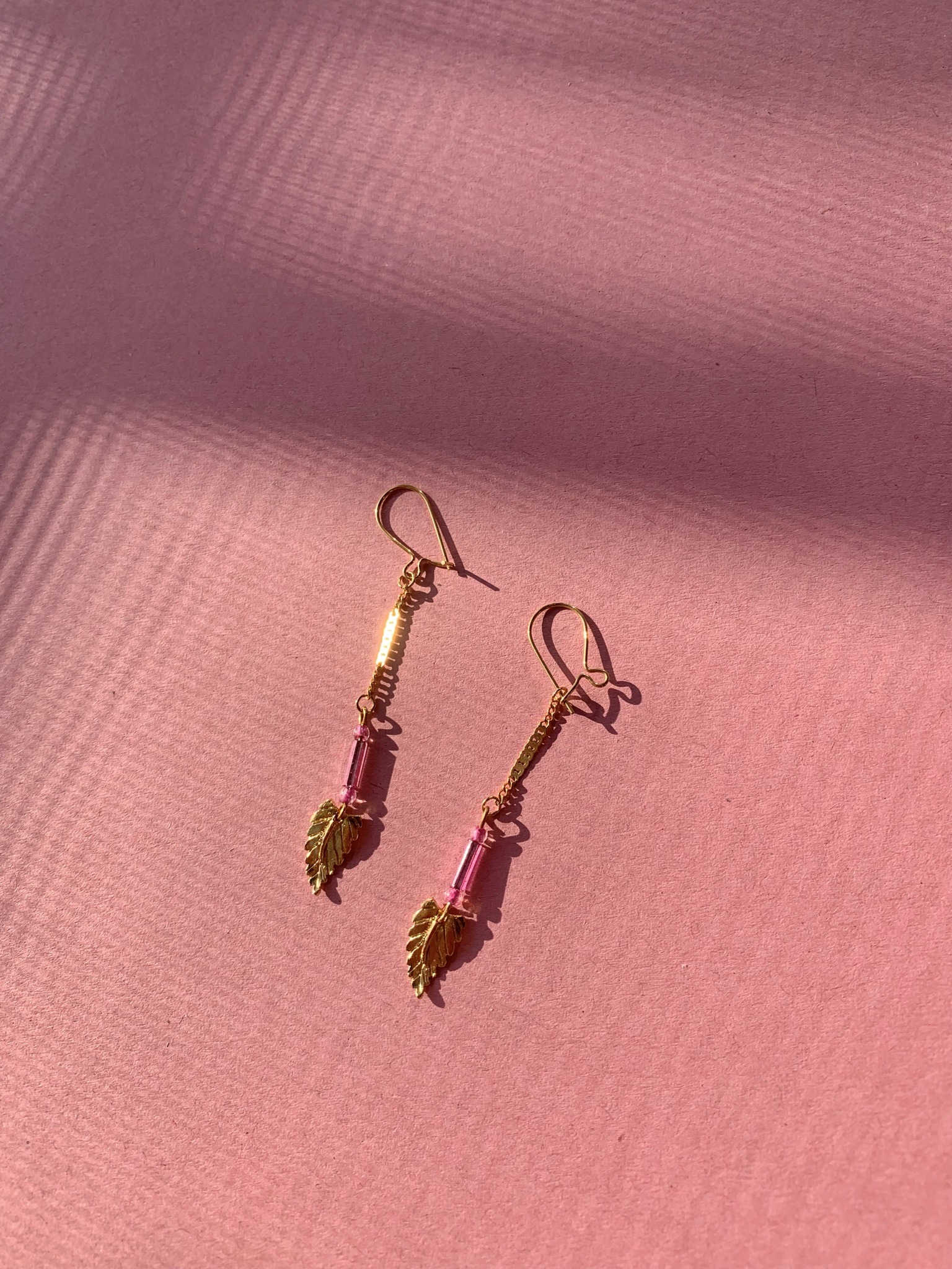 "Petite Feuille" Vintage Earrings