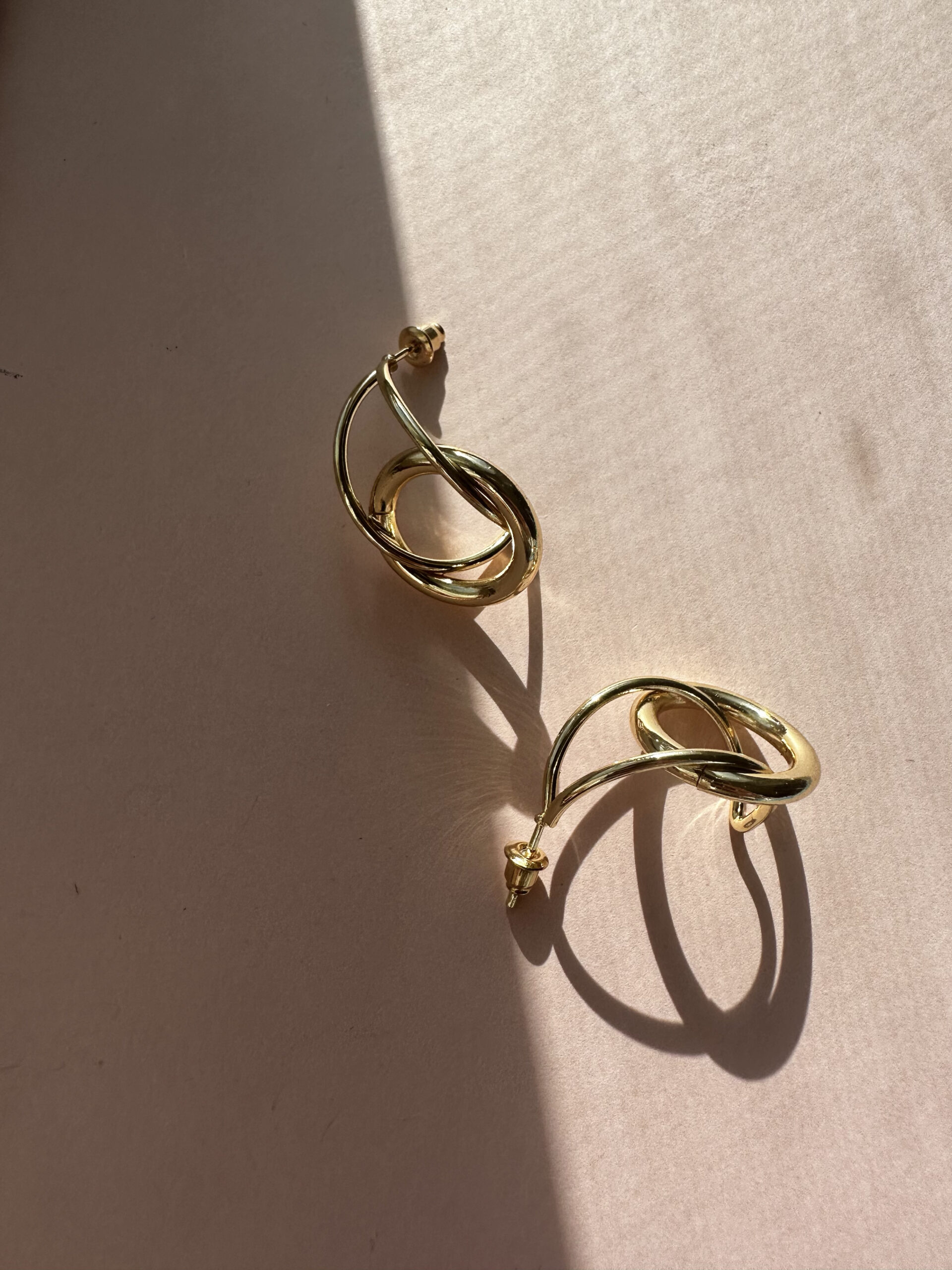 "Valerie" Vintage Earrings