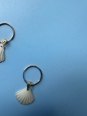 "Madreperlina" Solo Earring -Coquillage
