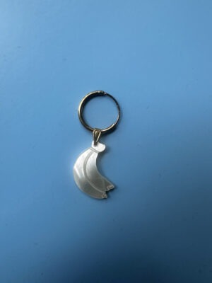 "Madreperlina" Solo Earring -Banane