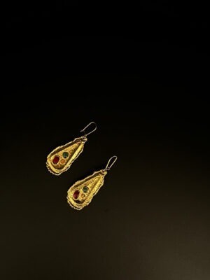 "Amanda" Vintage Earrings