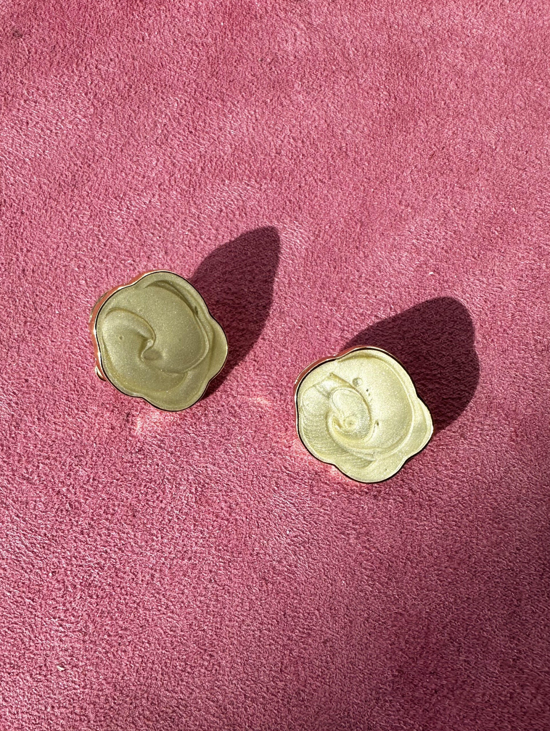 "Nuages" Vintage Clip On Earrings