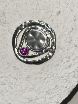 "Y2" Vintage Brooch