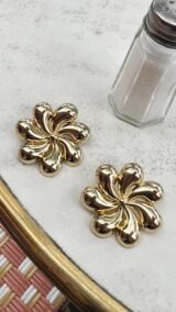 "Wow" Vintage Earrings